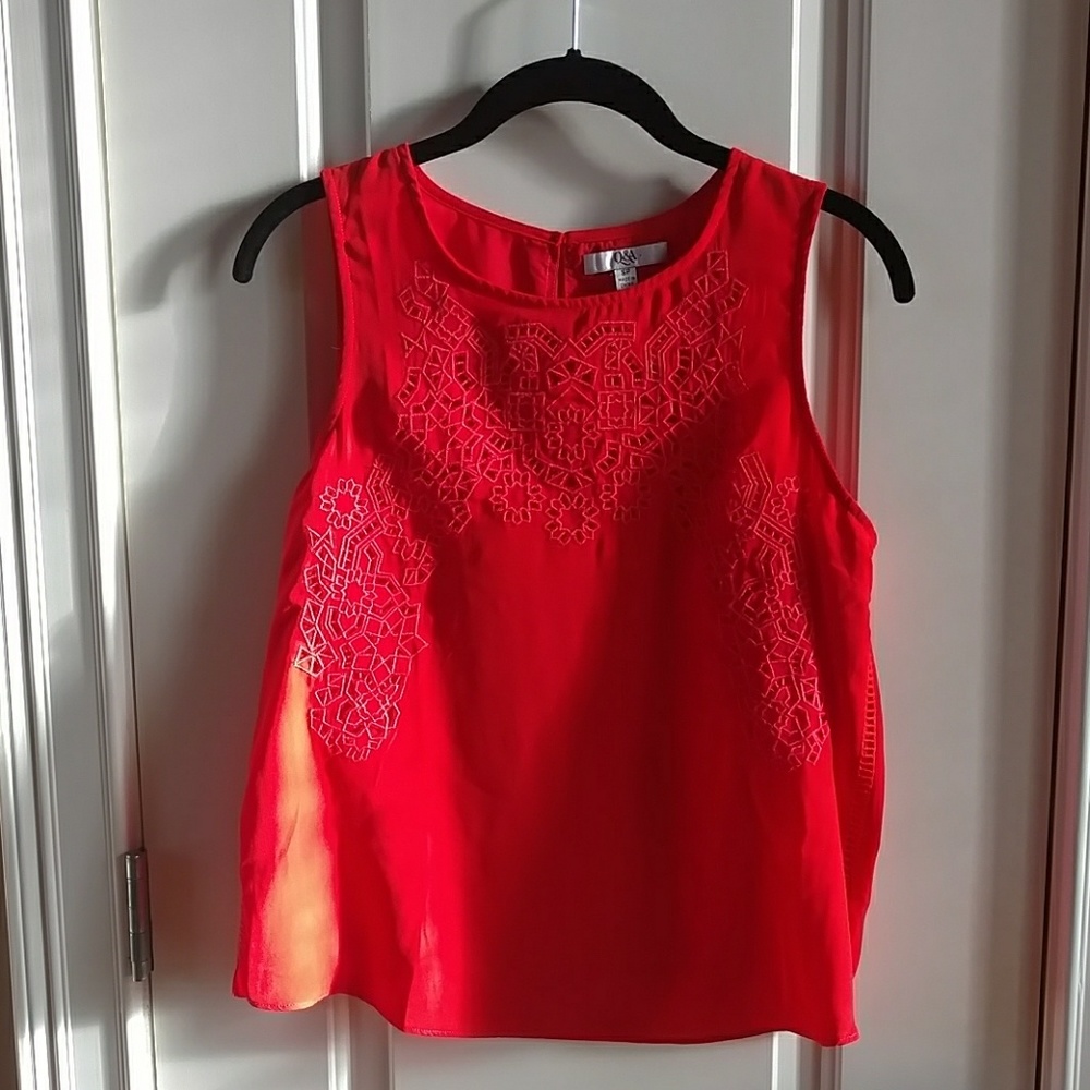 Stitch Fix brand:Cutout detailed sleeveless blouse
